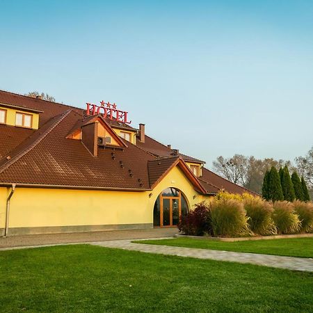 Zajazd U Dziadka Opole Exterior foto